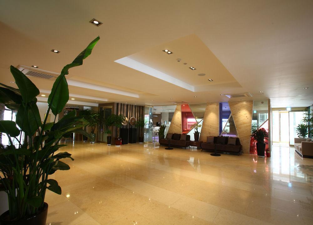 Suwon Reve Hotel Exterior foto