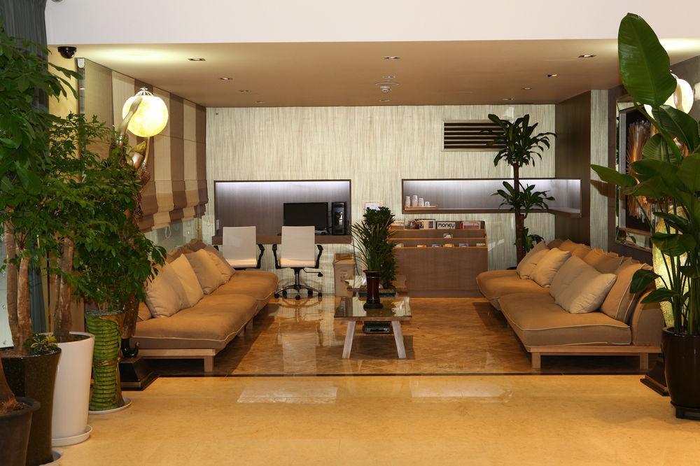 Suwon Reve Hotel Exterior foto